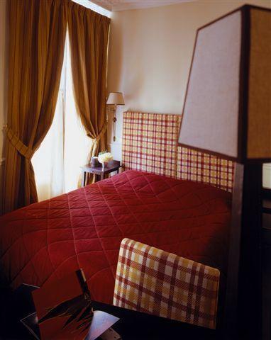 Hotel Lenox Saint Germain Париж Стая снимка