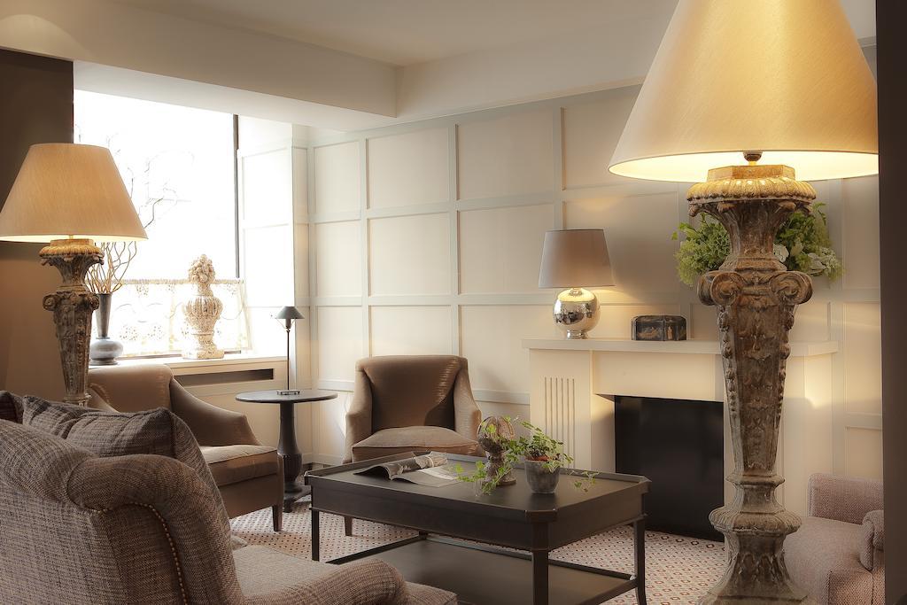 Hotel Lenox Saint Germain Париж Стая снимка
